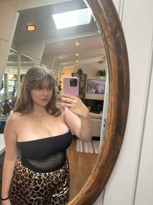 Mayaisfiya OnlyFans Leaked Free Thumbnail Picture - #0adnDoCbZS