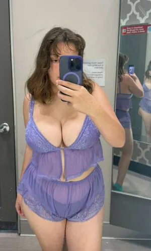 Mayaisfiya OnlyFans Leaked Free Thumbnail Picture - #4dpUUojXMT