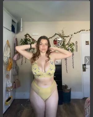 Mayaisfiya OnlyFans Leaked Free Thumbnail Picture - #Bdkgnu2LVi