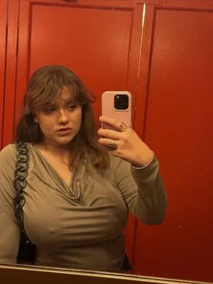 Mayaisfiya OnlyFans Leaked Free Thumbnail Picture - #Kzyhzt8AVy