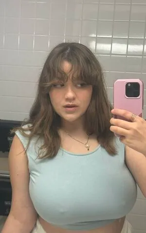 Mayaisfiya OnlyFans Leaked Free Thumbnail Picture - #Reup0t2r9O