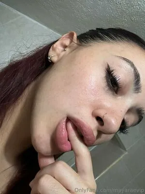 Mayaraaee OnlyFans Leaked Free Thumbnail Picture - #2BkeUHe6VE