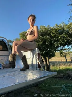 Mayaxshey OnlyFans Leaked Free Thumbnail Picture - #ED4LIzEskK