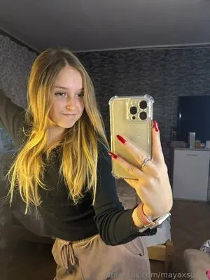 Mayaxsunny OnlyFans Leaked Free Thumbnail Picture - #4TFyTYV4yV