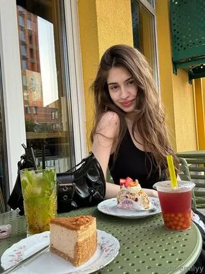 Maybeemilyy OnlyFans Leaked Free Thumbnail Picture - #hBIjPMQ4oe