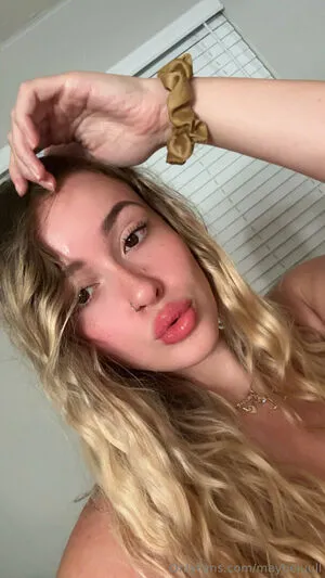 Maybejuull OnlyFans Leaked Free Thumbnail Picture - #tMVFNbhx9w