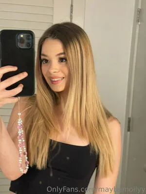 Maybemollyy OnlyFans Leaked Free Thumbnail Picture - #1P7AM4DlG3