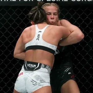 Maycee Barber OnlyFans Leaked Free Thumbnail Picture - #9ZzI94LL6a