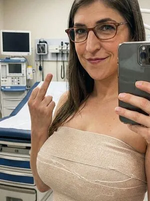 Mayim Bialik OnlyFans Leaked Free Thumbnail Picture - #CGcDww4gw7