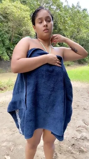 Mayra2005 OnlyFans Leaked Free Thumbnail Picture - #17sWNW8vfX