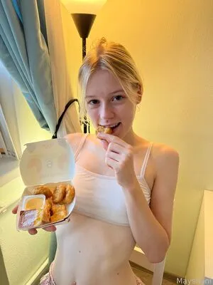 Mayshyni OnlyFans Leaked Free Thumbnail Picture - #xvPFLODS4l