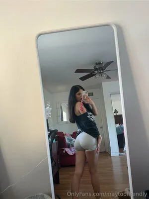 Maytoofriendly OnlyFans Leaked Free Thumbnail Picture - #j4Pjl3ajN4