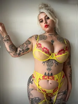 Maz Crystal OnlyFans Leaked Free Thumbnail Picture - #BvMvs3jwkC