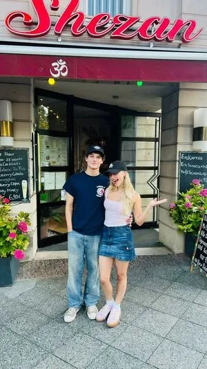 Mckenna Grace OnlyFans Leaked Free Thumbnail Picture - #r4le85PguN