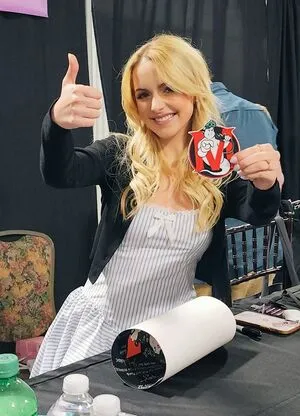Mckenna Grace OnlyFans Leaked Free Thumbnail Picture - #39Ngrbyw85
