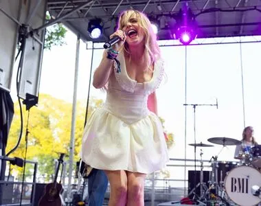 Mckenna Grace OnlyFans Leaked Free Thumbnail Picture - #3iw0deFFut