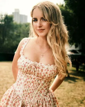 Mckenna Grace OnlyFans Leaked Free Thumbnail Picture - #AB0x50lgs8