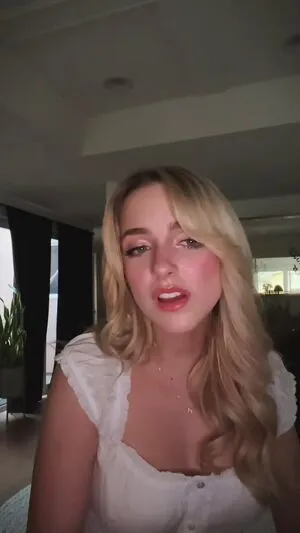 Mckenna Grace OnlyFans Leaked Free Thumbnail Picture - #E5OFswyJtb