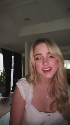 Mckenna Grace OnlyFans Leaked Free Thumbnail Picture - #HJqtxxcY0K