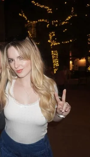 Mckenna Grace OnlyFans Leaked Free Thumbnail Picture - #L6ekQyY9eG