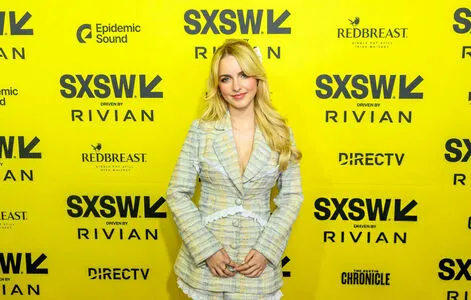 Mckenna Grace OnlyFans Leaked Free Thumbnail Picture - #M8Y5wckZLf