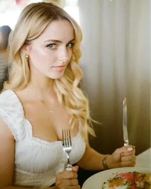 Mckenna Grace OnlyFans Leaked Free Thumbnail Picture - #QRUQnlliL8