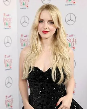 Mckenna Grace OnlyFans Leaked Free Thumbnail Picture - #p4fdETMoBh