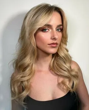 Mckenna Grace OnlyFans Leaked Free Thumbnail Picture - #t8BH7IH5xe