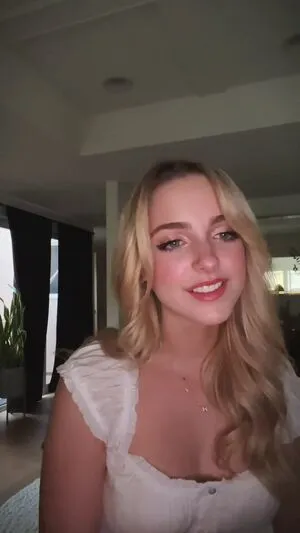 Mckenna Grace OnlyFans Leaked Free Thumbnail Picture - #xGvsmadGnQ