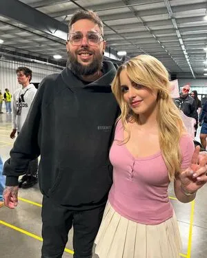 Mckenna Grace OnlyFans Leaked Free Thumbnail Picture - #xSnjU4HhXq