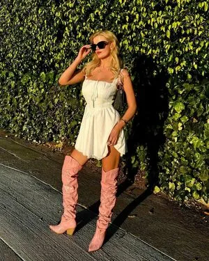 Mckenzie Hewson OnlyFans Leaked Free Thumbnail Picture - #7HUmmF4UON