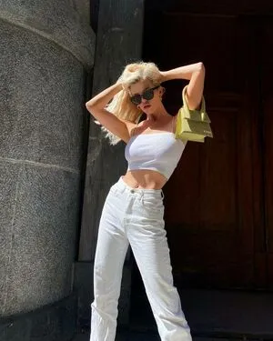 Mckenzie Hewson OnlyFans Leaked Free Thumbnail Picture - #h1pOfyvk7o