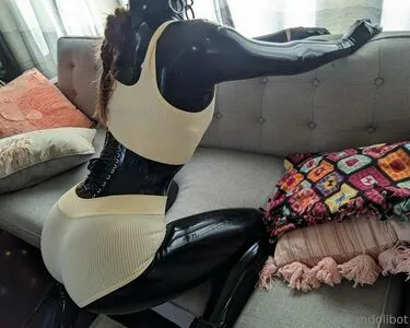 Mdollbot OnlyFans Leaked Free Thumbnail Picture - #iPxaKNaIZ9