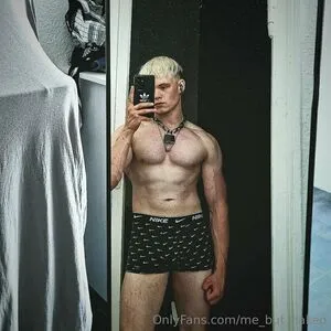 Me But Naked OnlyFans Leaked Free Thumbnail Picture - #amBip2upZa