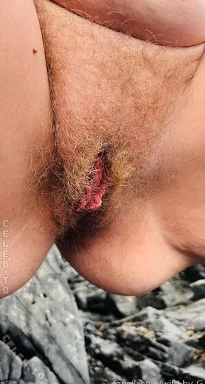 Me Mom G OnlyFans Leaked Free Thumbnail Picture - #ClICRh90MM