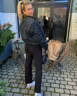 Meakelena OnlyFans Leaked Free Thumbnail Picture - #0alS10VgPp