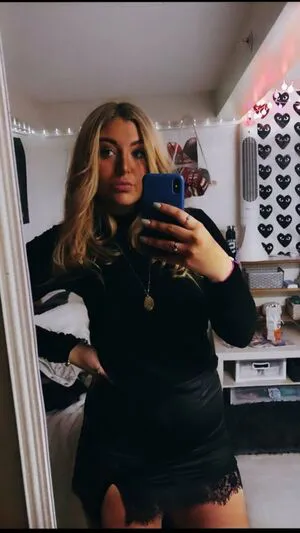 Meakelena OnlyFans Leaked Free Thumbnail Picture - #S1IX2D6YMx