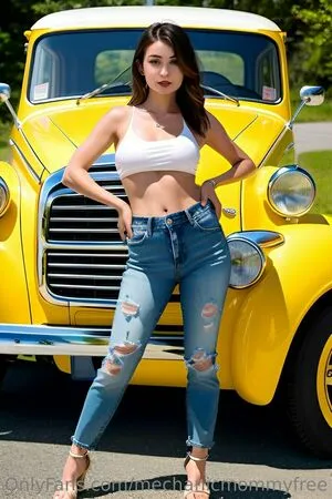 Mechanicmommyfree OnlyFans Leaked Free Thumbnail Picture - #W8kVNTYp7o
