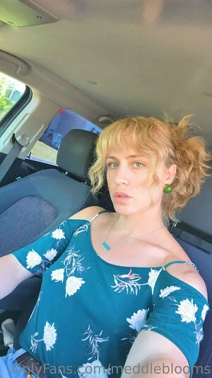 Meddleblooms OnlyFans Leaked Free Thumbnail Picture - #D4W94iL5sp
