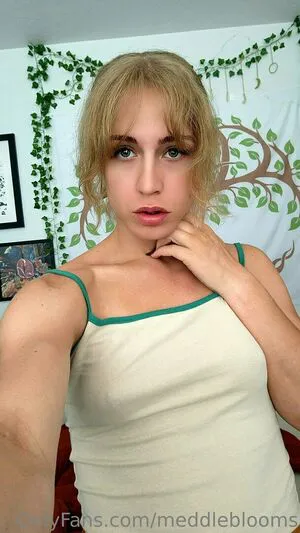 Meddleblooms OnlyFans Leaked Free Thumbnail Picture - #FXLAL5bu45