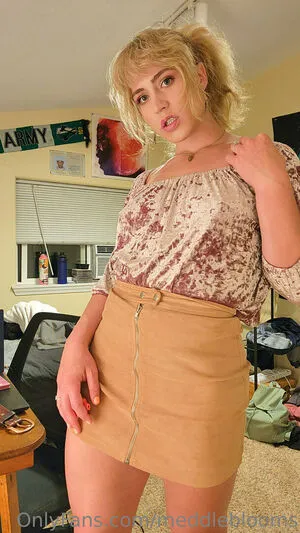 Meddleblooms OnlyFans Leaked Free Thumbnail Picture - #HBYK38t44B