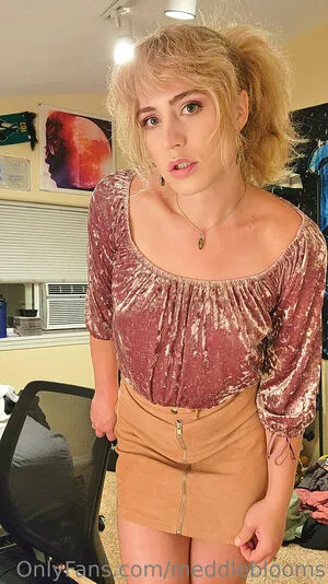 Meddleblooms OnlyFans Leaked Free Thumbnail Picture - #w2PfAt2GSl