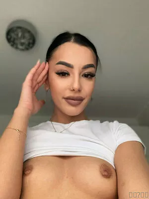 Medeea_Larisa OnlyFans Leaked Free Thumbnail Picture - #4yTXkNUtdV