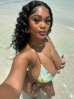 Medina Imani OnlyFans Leaked Free Thumbnail Picture - #2Mtw6Tqdj3