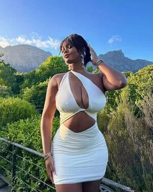 Medina Imani OnlyFans Leaked Free Thumbnail Picture - #FLLnE1tkQ0