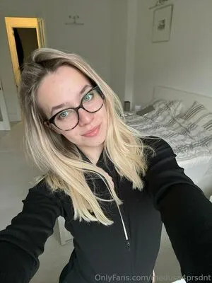 Medusa4prsdnt OnlyFans Leaked Free Thumbnail Picture - #WGbitsEspc