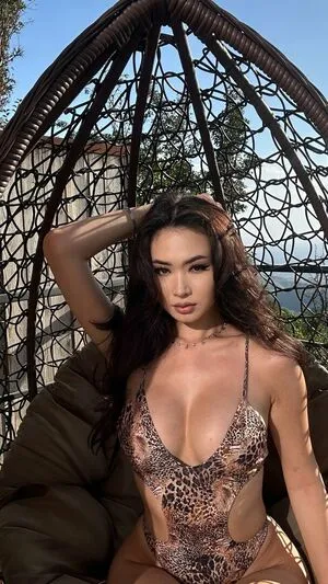 Mee Yung OnlyFans Leaked Free Thumbnail Picture - #5x9b23c47j