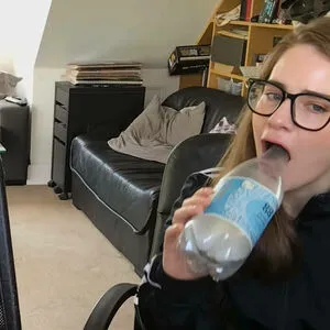 Meemo Comma OnlyFans Leaked Free Thumbnail Picture - #7BePWkGF6L