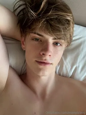 Meepicboy OnlyFans Leaked Free Thumbnail Picture - #1AvWs3XBx1