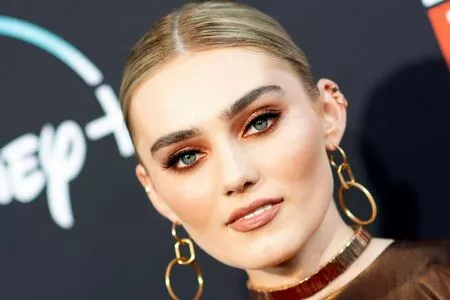 Meg Donnelly OnlyFans Leaked Free Thumbnail Picture - #0KG3gqbImT